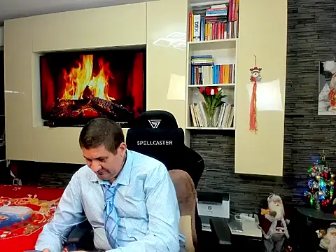 SpartacusDaddy48 webcam