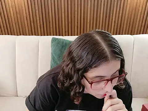 dirty_feelena webcam