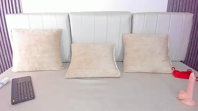 Pamela_SkinnySexy webcam