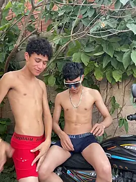 Goodlatinboys2 webcam