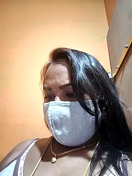 Webcam Model (Tamil_Hot_Priya)  is live.Free join now!