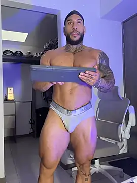 Andrew_Johnnson webcam