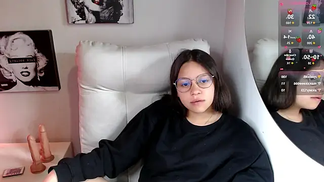 SamanthaRoldaan webcam