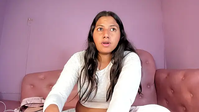 soltully - SolTully's free webcam - UK Sex Cams