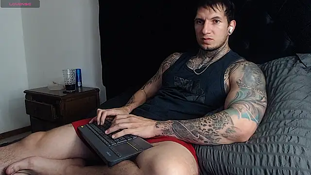 Shane_Clay webcam