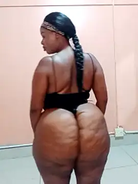 Luciouslips00 webcam