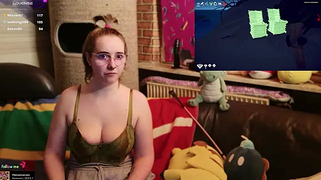 GamerGirl_Eve webcam