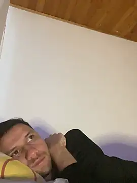 Michaell_Spinelly webcam