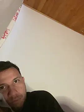 Michaell_Spinelly webcam