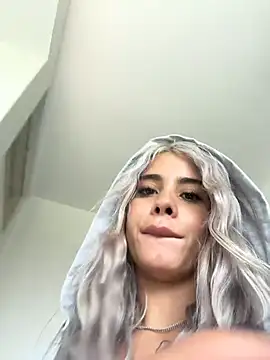 YouCandiSumisa webcam