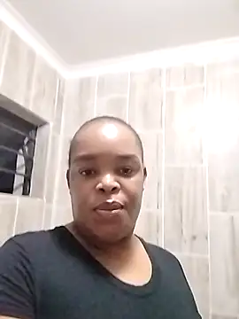 NAUGHTYSQUIRTER21 webcam