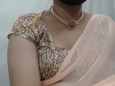 Lovely_Siri_23 webcam