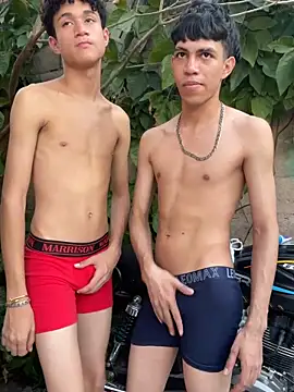 goodlatinboys2 - Goodlatinboys2's free webcam