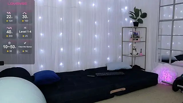 SarahRaynex webcam