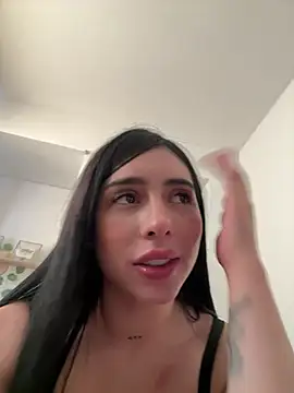 Webcam Model (isabella_jade)  is live.Free join now!