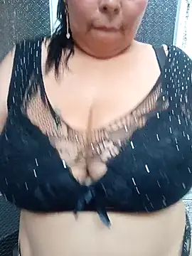 Mother-Big-tits webcam