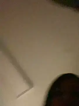 Lauraa_pink12 webcam