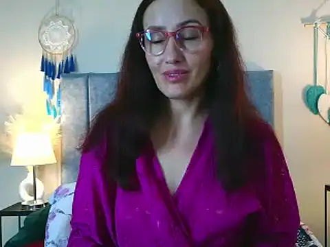 iberianmoonmk - IberianMoonMK's free webcam - UK Sex Cams