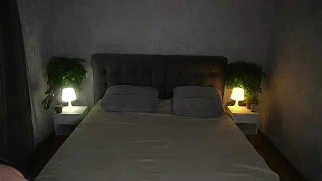 MarylynnMiyagawa webcam