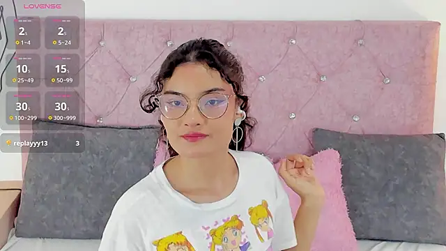 MirandaLawrens_ webcam