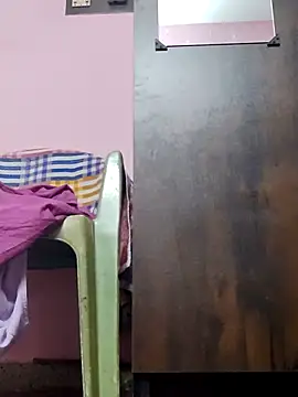 miss-maggi - Miss-Maggi's free webcam