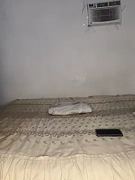 MilfTentasion webcam