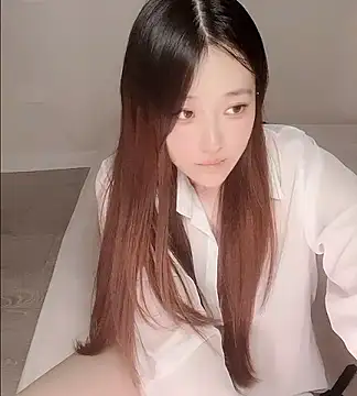 美女clara-cc在线直播