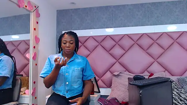 Thegreatonelady webcam