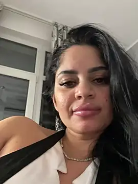 _adelle - _adelle's free webcam - UK Sex Cams