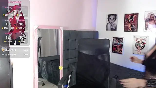 britany_teen18 webcam