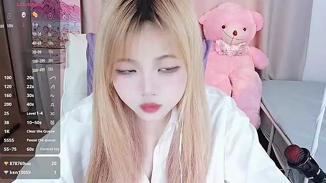 美女-Anya-666-在线直播