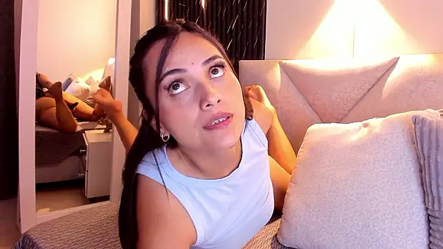 katrina_kaif_x webcam