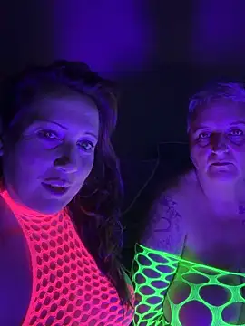 xsexycurvymilf webcam