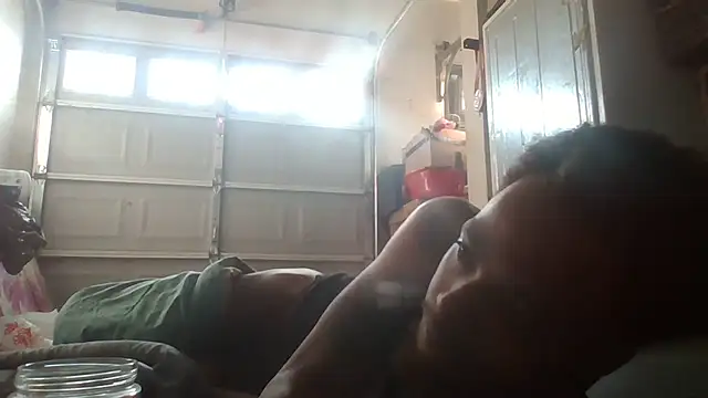 81grandplusthis webcam