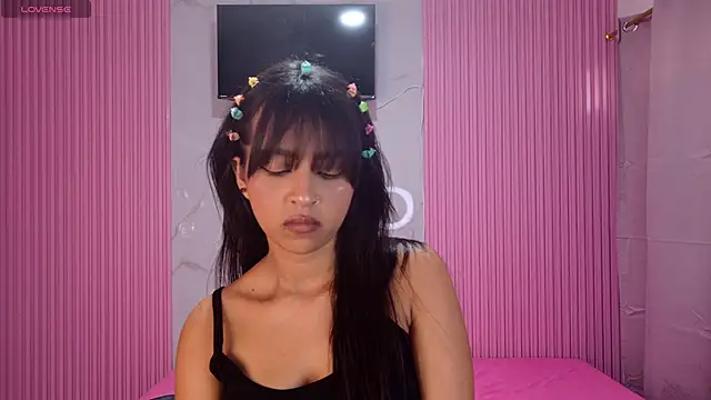 anthonela19_ webcam
