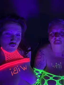 xsexycurvymilf webcam