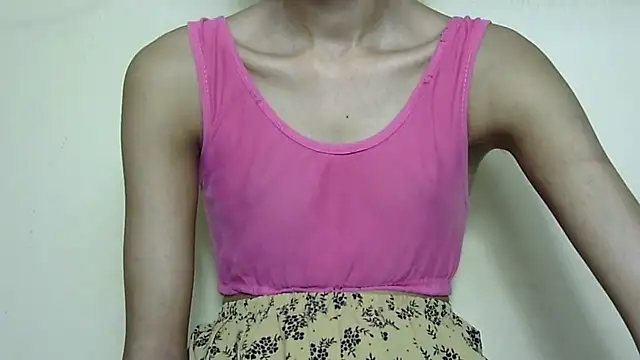 anu_tiny - Anu_tiny's free webcam - UK Sex Cams