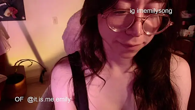 emily_pearl_ webcam