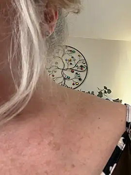 Kaitlyn_Winters webcam