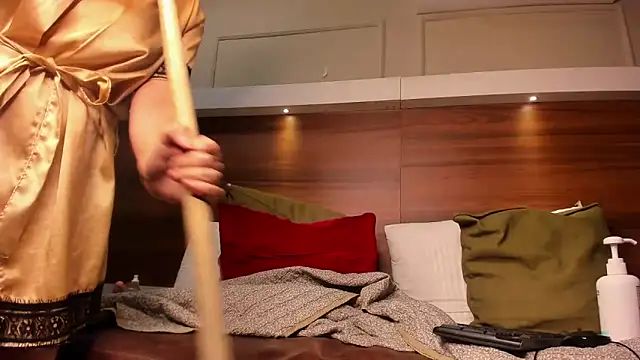 AriadnaHarper webcam