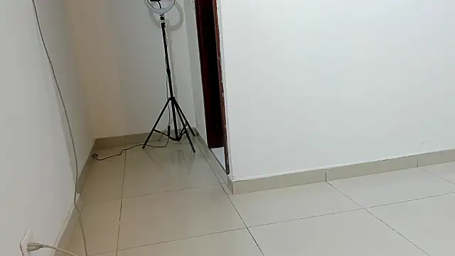 Taylormaccurdy_ webcam