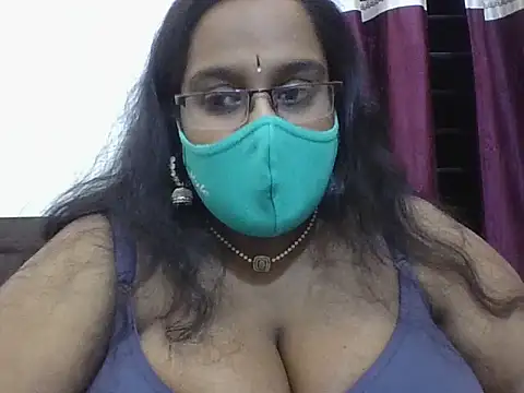 hootypriya webcam