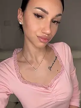 ilariea_girl (F teen) - full naked and pussy on your face