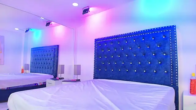 vero_and_stive (G teen) - fingers in pussy  🥵