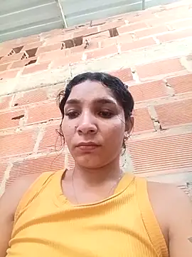 chikivivi- (F young) - another girl seduces my tits