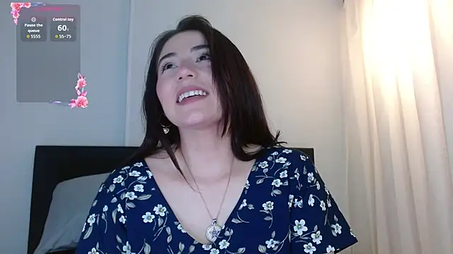 salma_tori (F young) - Tease Legs +90 seg control