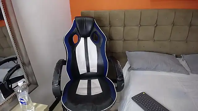 alaiia___ - Alaiia___'s free webcam