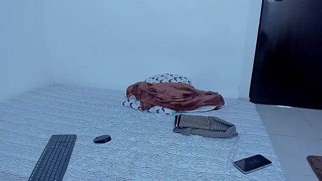 star_shooting8 - Star_shooting8's free webcam - UK Sex Cams