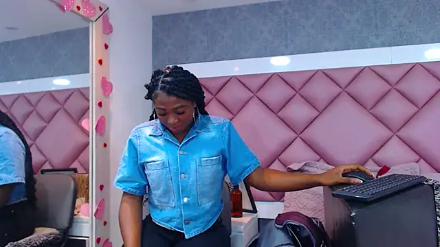 Thegreatonelady webcam