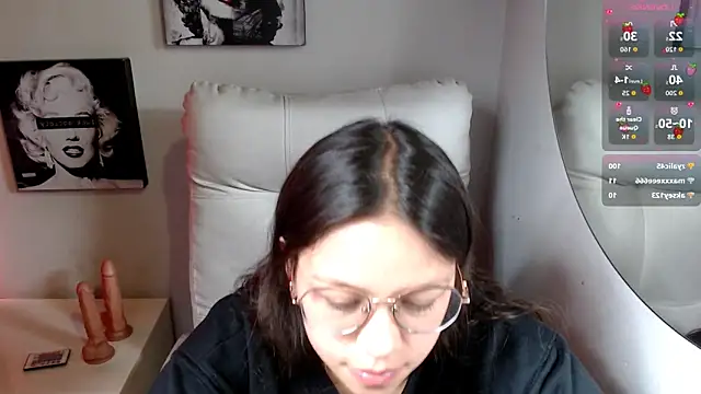 SamanthaRoldaan webcam